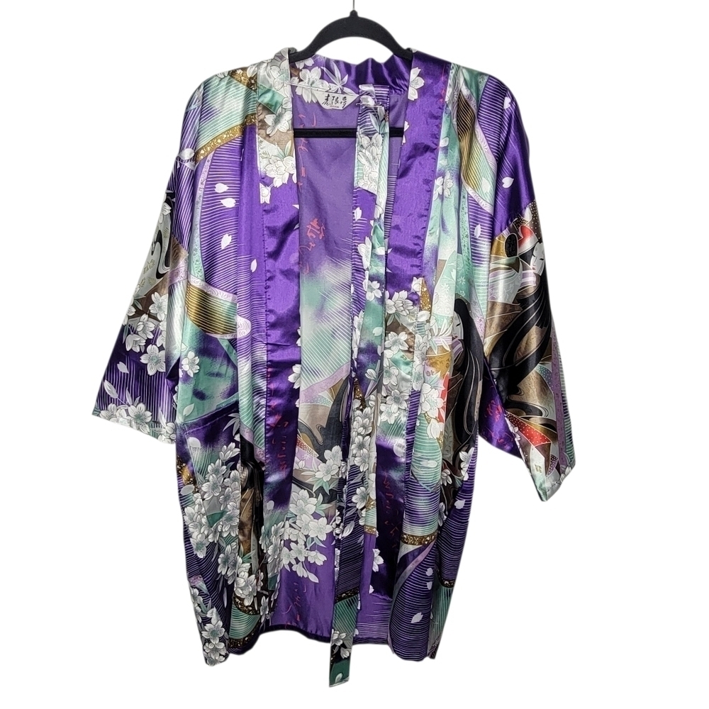 Vintage 90s Juguemm Japanese Kimono Bath Robe One Size in Purple Floral Lady